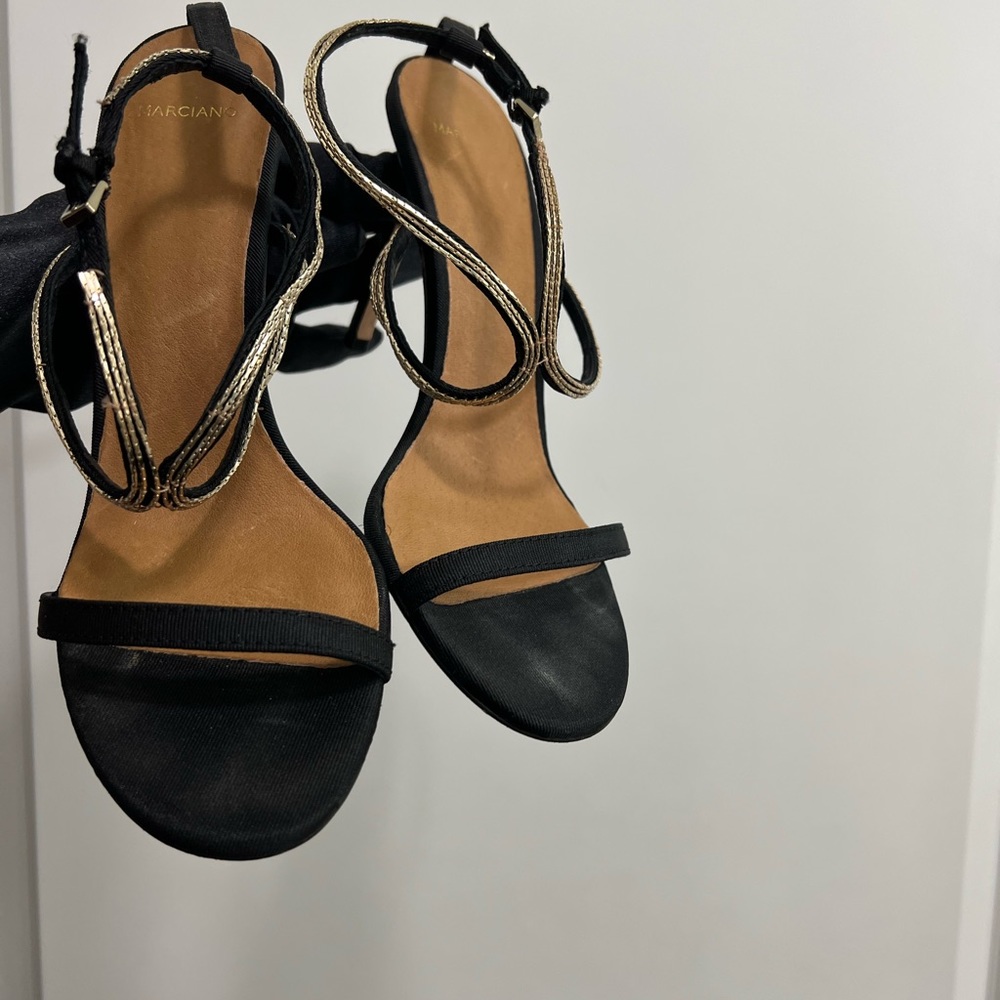Worn once for a wedding great condition lots of compliments no receipt or box